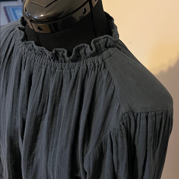 VELVET BY GRAHAM & SPENCER Slub Blouse - Picture 3 of 10